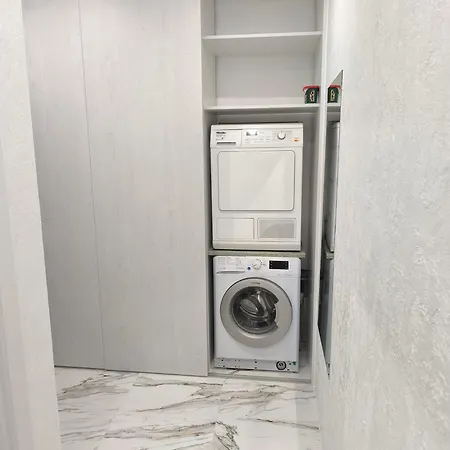 брюховичі лісопаркова зона 20 хв на авто до площі ринок Aparthotel Lemberg