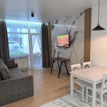 Apartahotel брюховичі лісопаркова зона 20 хв на авто до площі ринок 3*