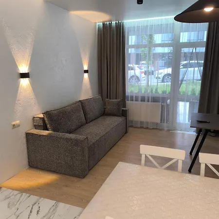 брюховичі лісопаркова зона 20 хв на авто до площі ринок Apartahotel Leópolis