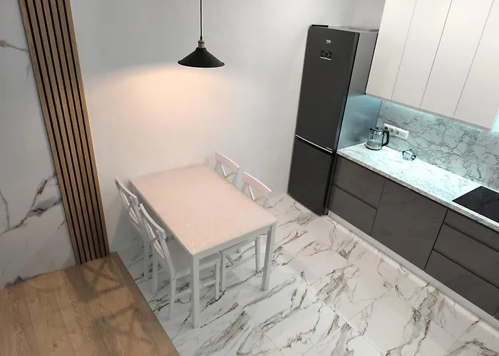 брюховичі лісопаркова зона 20 хв на авто до площі ринок Leópolis