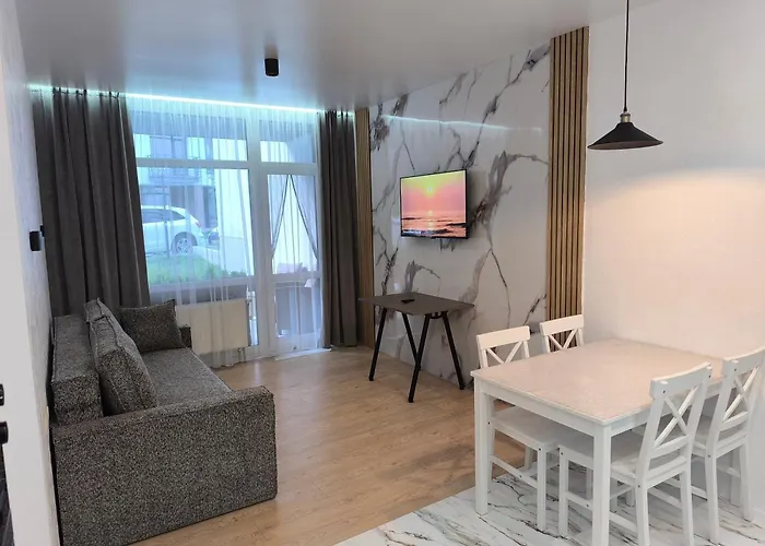 Apartahotel брюховичі лісопаркова зона 20 хв на авто до площі ринок 3*