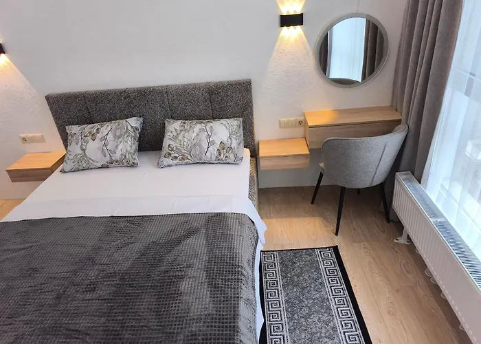 брюховичі лісопаркова зона 20 хв на авто до площі ринок Apartahotel Leópolis