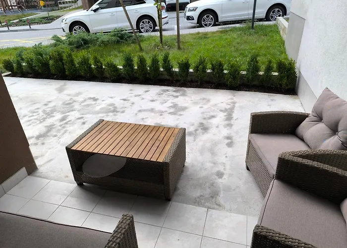 брюховичі лісопаркова зона 20 хв на авто до площі ринок Apartahotel