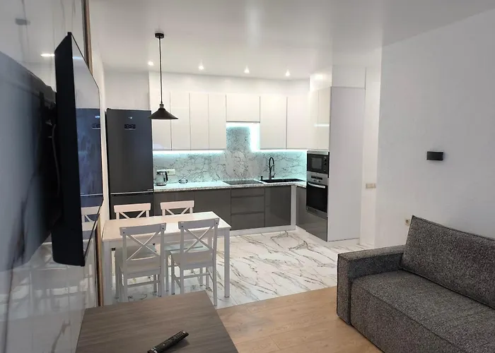 Apartahotel брюховичі лісопаркова зона 20 хв на авто до площі ринок 3*